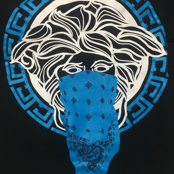 Crooks & Castles Greco Medusa T-Shirt Medium NWOT - Picture 2 of 3